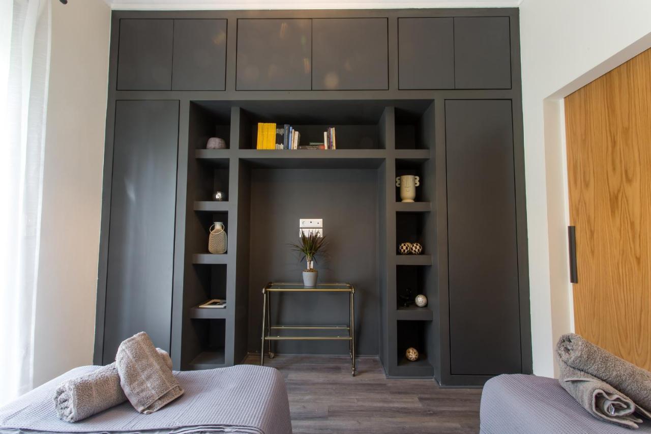 Acropolis Slow Living Apt Under The Parthenon アテネ エクステリア 写真